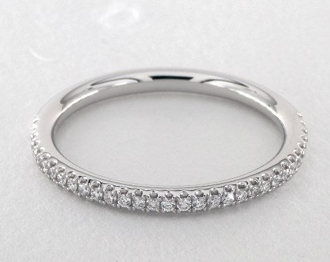 1.21ct Round,  Engagement Ring in 1.9mm 18K White Gold